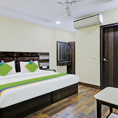 Hotel Singh Continetal Дели Экстерьер фото