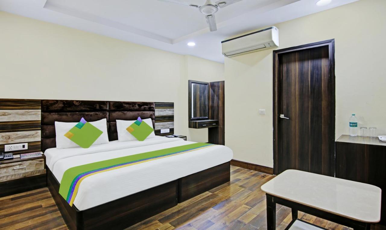 Hotel Singh Continetal Дели Экстерьер фото