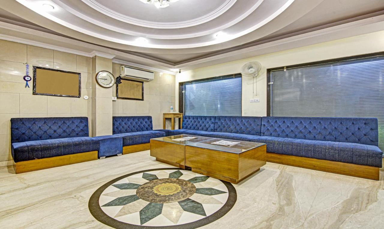 Hotel Singh Continetal Дели Экстерьер фото