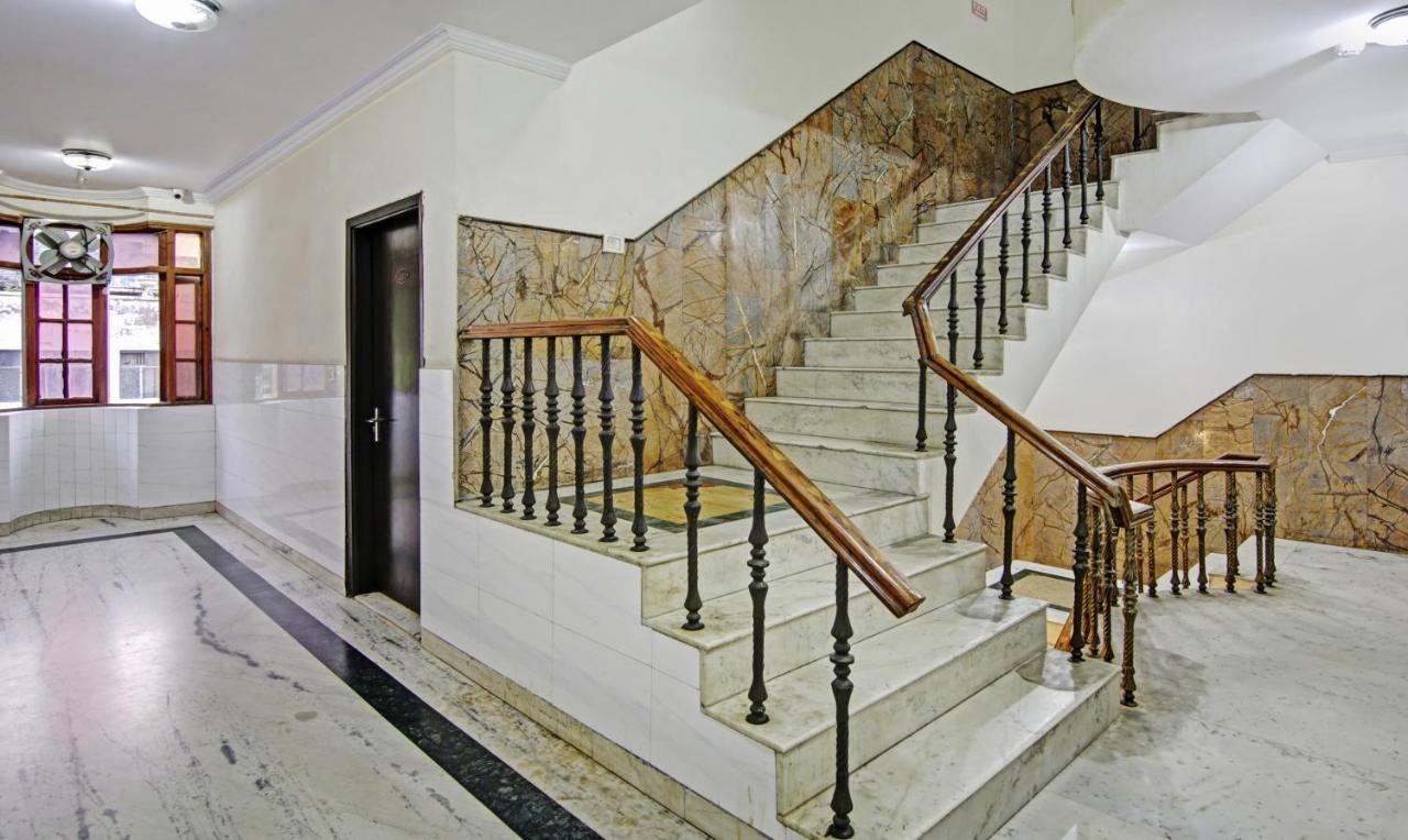 Hotel Singh Continetal Дели Экстерьер фото