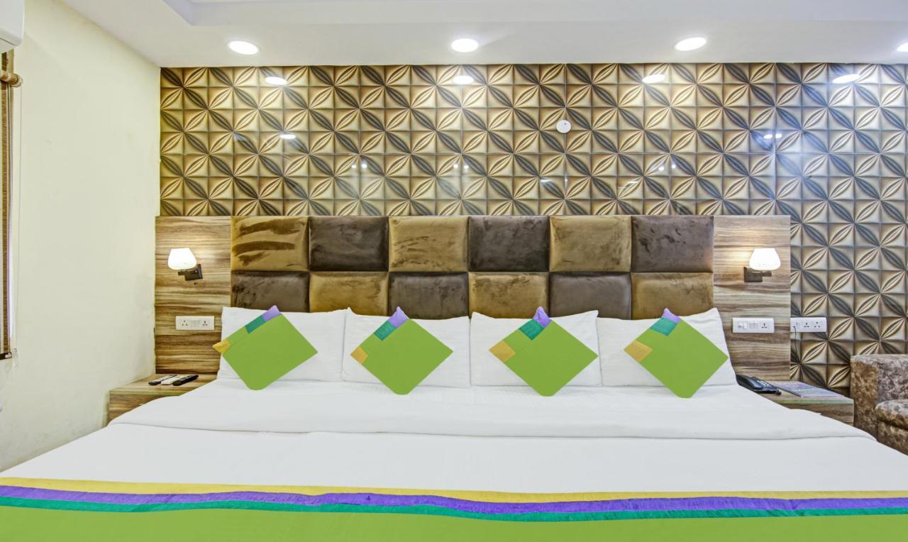 Hotel Singh Continetal Дели Экстерьер фото