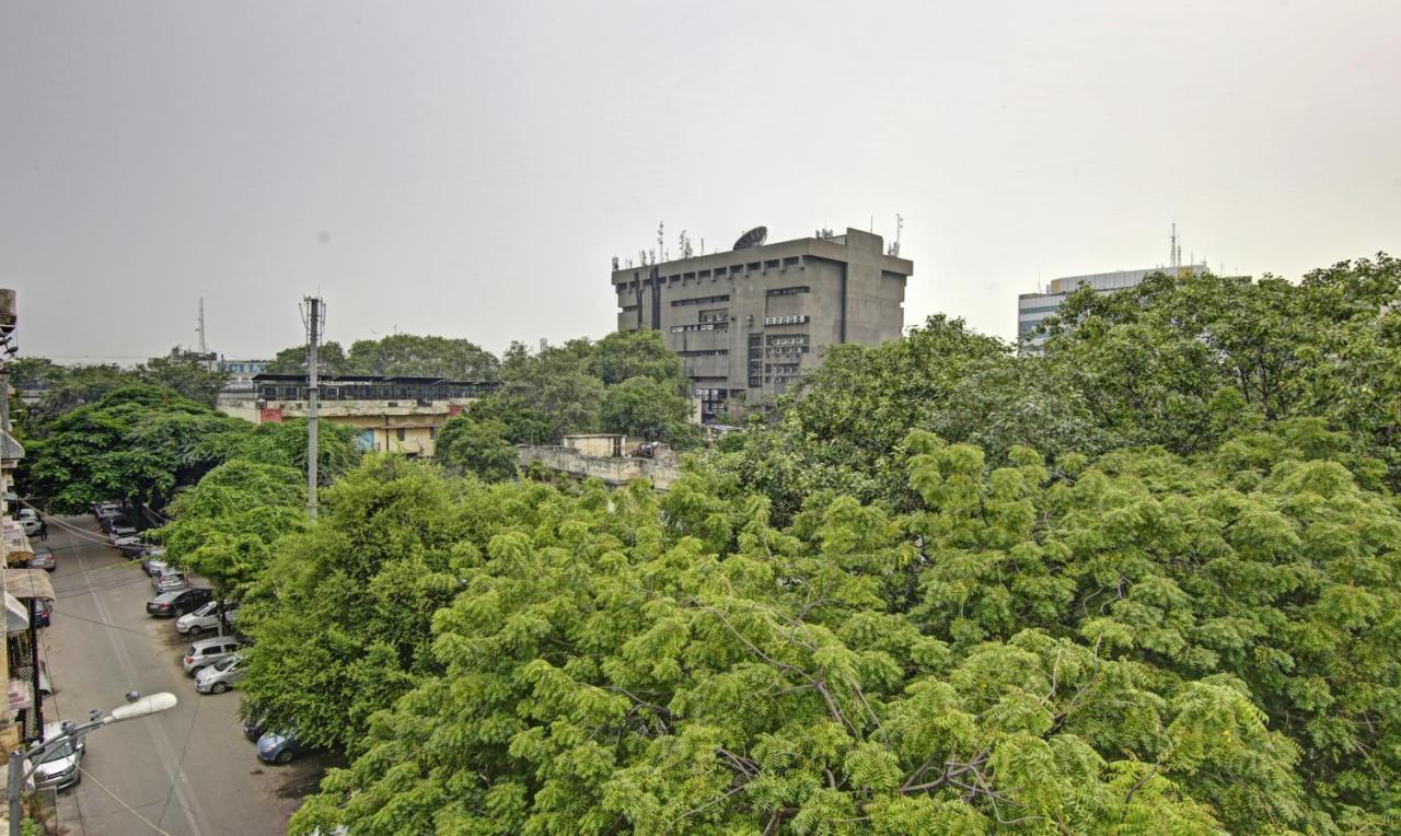Hotel Singh Continetal Дели Экстерьер фото