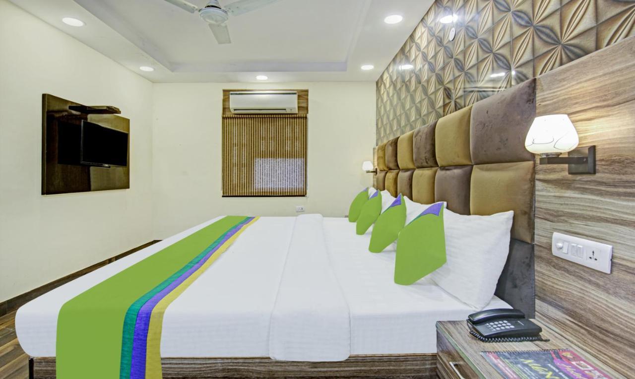 Hotel Singh Continetal Дели Экстерьер фото