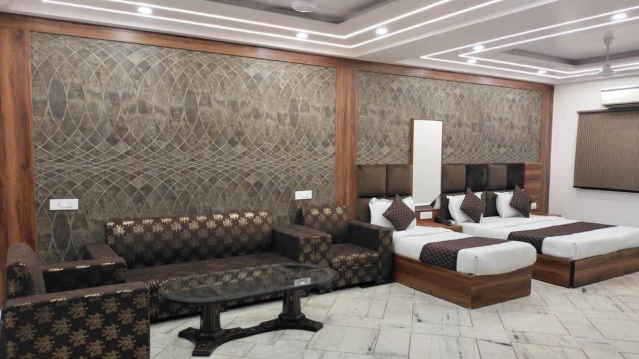 Hotel Singh Continetal Дели Экстерьер фото