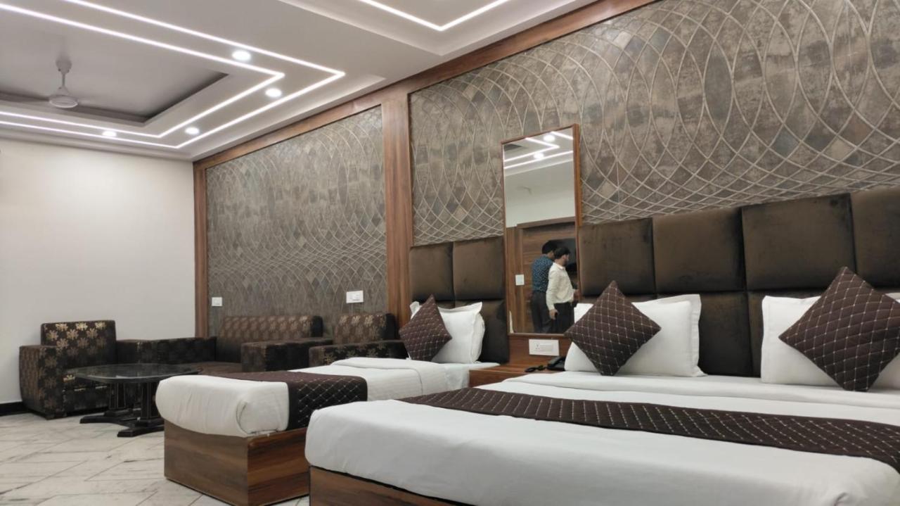 Hotel Singh Continetal Дели Экстерьер фото