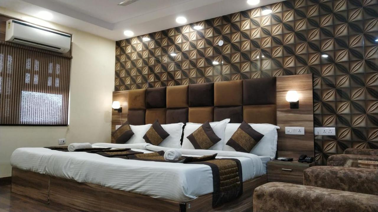 Hotel Singh Continetal Дели Экстерьер фото